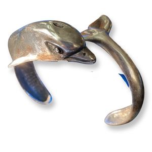 Beautiful Vintage Taxco Sterling Silver Dolphin Cuff Bracelet